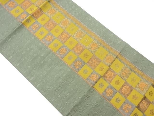 本場筑前博多市松に向かい鳥・笹蔓緞子模様織出し名古屋帯